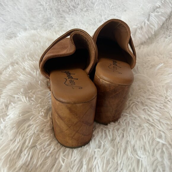 Free People Calabasas Platform Clogs Womens 9.5 Brown Suede Mules Slip On - Picture 5 of 10